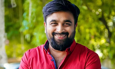 ருத்ரன் பட இயக்குனருடன் இணைந்த சசிகுமார்