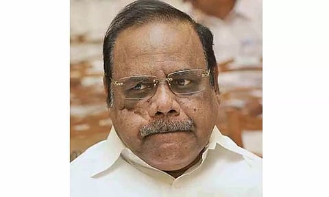 தனபால் எம்.எல்.ஏ., 