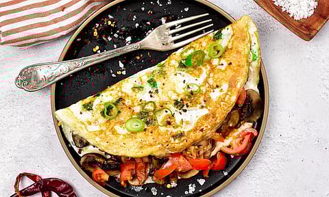 முட்டை வெள்ளை கரு வெஜிடபிள் ஆம்லெட்