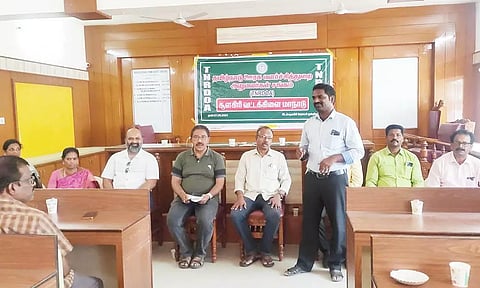 சூளகிரியில் ஊரக வளர்ச்சி துறை அலுவலர் சங்க மாநாடு