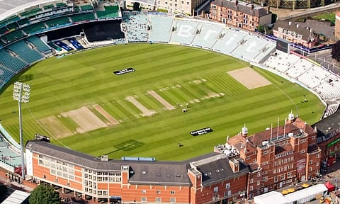 ஓவலில் ஆஸ்திரேலிய அணியின் 140 ஆண்டுகால மோசமான சாதனை- கோப்பையில் இந்தியா பெயர எழுதுங்கப்பா!