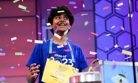 ஸ்பெல்லிங் பீ போட்டி- கடினமான வார்த்தையை சரியாக உச்சரித்து சாதனை படைத்த இந்திய வம்சாவளி சிறுவன்