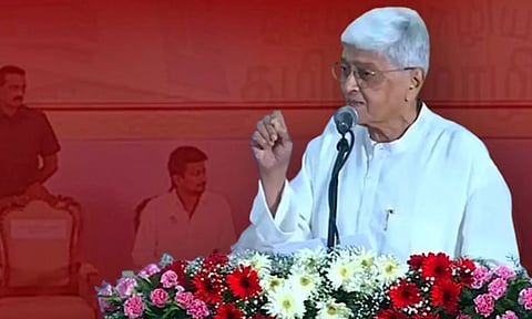 நிர்வாகத்தை கையாளுவதில் கைதேர்ந்தவர் கருணாநிதி- கோபால கிருஷ்ண காந்தி