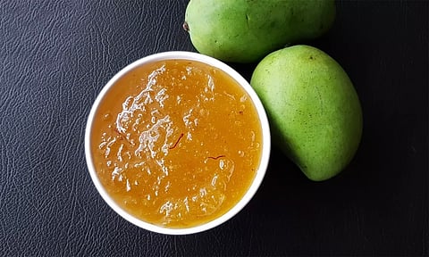 இனிப்பு புளிப்பு சுவையில் மாங்காய் முரப்பா