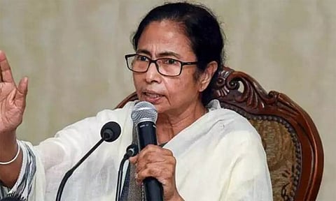 ஒடிசா ரெயில் விபத்தில் இறந்த மேற்கு வங்காளத்தினரின் குடும்பத்தினருக்கு அரசு வேலை: மம்தா பானர்ஜி அறிவிப்பு