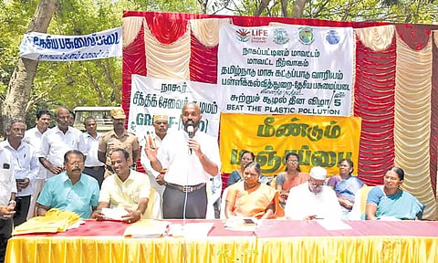 நிகழ்ச்சியில் கலெக்டர் ஜானி டேம் வர்கீஸ் பேசினார்.
