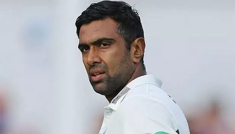 நம்பர் ஒன் பந்துவீச்சாளர் அஸ்வினை நீக்கியது சரியான முடிவு தானா?