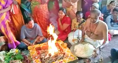 வருசாபிஷேகம் நடந்தபோது எடுத்த படம்.