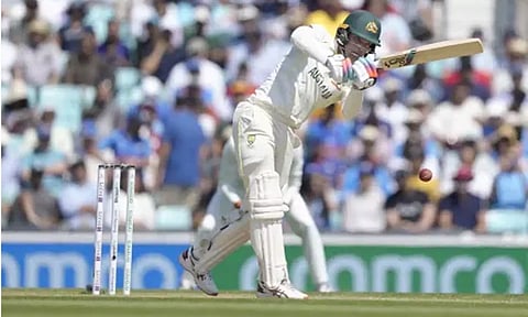 நான்காம் நாள் ஆட்டம் - உணவு இடைவேளை வரை ஆஸ்திரேலியா 201/6