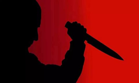 மார்த்தாண்டம் அருகே காதலியை அரிவாளால் வெட்டி விட்டு வாலிபர் தற்கொலை செய்தது ஏன்?