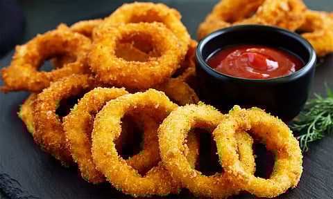 மீண்டும் மீண்டும் சாப்பிடத்தூண்டும் ஆனியன் ரிங்ஸ்