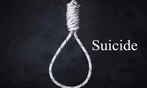 தூக்குபோட்டு விவசாயி தற்கொலை