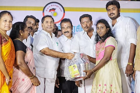 தி.மு.க. அரசின் சாதனை விளக்க பொதுக்கூட்டம்