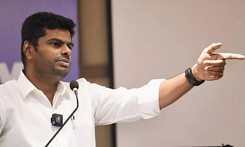 "திமுக ஃபைல்ஸ்" அவதூறு வழக்கு- பாஜக மாநில தலைவர் அண்ணாமலை நீதிமன்றத்தில் ஆஜராக உத்தரவு