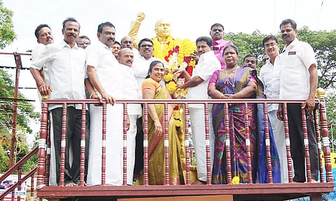 செங்கோட்டையில் வாஞ்சிநாதன் நினைவு நாள் அனுசரிப்பு