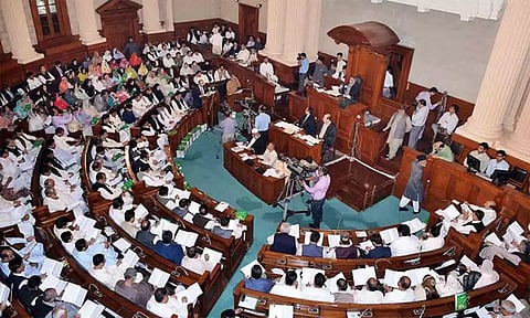 பஞ்சாப் சட்டசபையிலிருந்து காங்கிரஸ் வெளிநடப்பு: கேள்வி நேரம், பூஜ்ய நேரம் இல்லாததால் எதிர்ப்பு