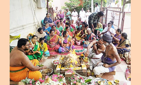 வீரமாகாளியம்மன் கோவில் வருடாபிஷேகம்