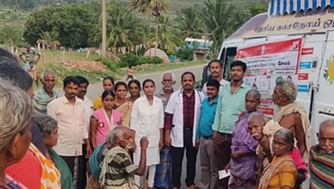 காசநோய் கண்டறியும் சிறப்பு முகாம் நடைபெற்ற போது எடுத்த படம்.