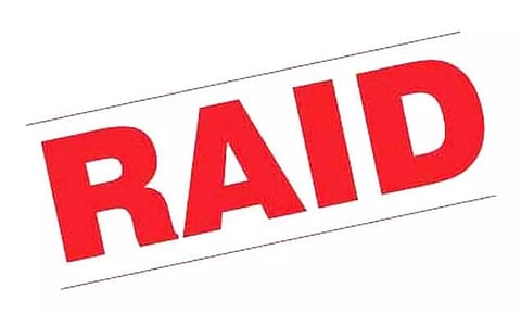 திருவல்லிக்கேணியில் தி.மு.க. நிர்வாகி வீட்டில் ஜி.எஸ்.டி. அதிகாரிகள் சோதனை