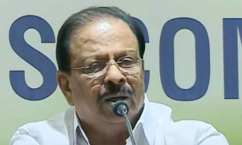 மோசடி வழக்கில் மாநில தலைவர் கைது எதிரொலி- கேரளாவில் காங்கிரஸ் கட்சியினர் போராட்டம்