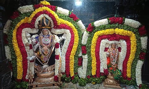 பச்சைமலை சுப்பிரமணியசாமி கோவிலில் ஆனி திருமஞ்சன விழா நடைபெற்றது. இதையொட்டி நடராஜர் சிவகாமி அம்பாளுடன் சிறப்பு அலங்காரத்தில் பக்தர்களுக்கு அருள் பாலித்தார்