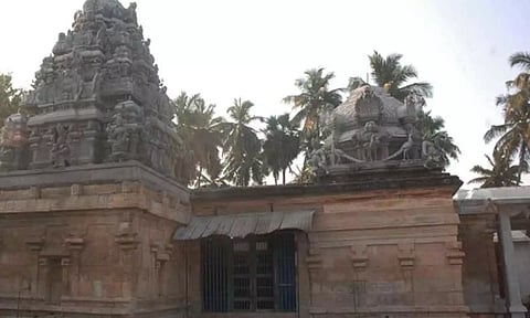 தலைப்பாகை அணியும் அகத்தியர்