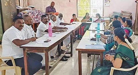 கூட்டம் நடந்தபோது எடுத்த படம்