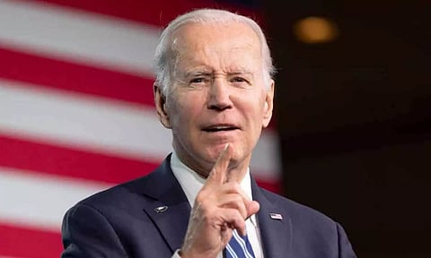 மாணவர்களின் கல்வி கடன் தள்ளுபடிக்கு உச்சநீதிமன்றம் தடை: மாற்று வழியை தேடும் ஜோ பைடன்