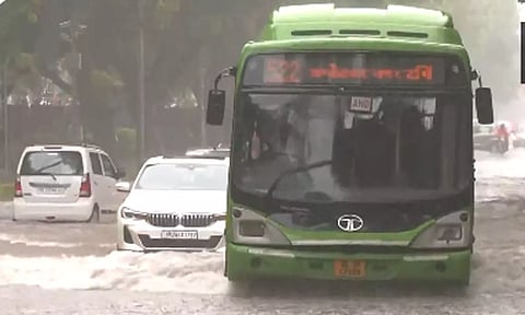 டெல்லிக்கு ஆரஞ்சு அலர்ட் விடுத்த வானிலை ஆய்வு மையம்