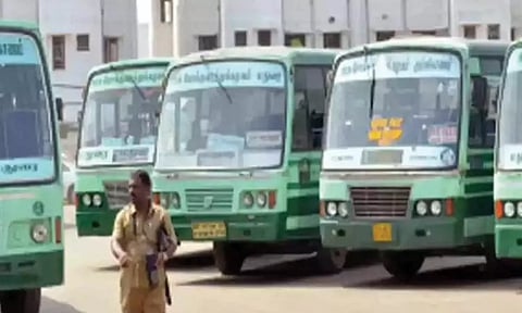 தரம் குறைந்த உணவகங்களில் பஸ் நிறுத்தப்பட்டால் புகார் தெரிவிக்கலாம்- தமிழக போக்குவரத்து துறை அறிக்கை