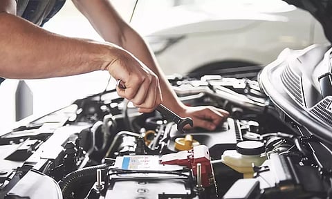 ஈசி தான்.. நிமிடங்களில் கார் பேட்டரியை நீங்களாகவே மாற்றிக் கொள்ள சூப்பர் டிப்ஸ்?
