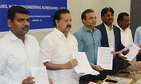 வரும் 22-ந்தேதி பொறியியல் கலந்தாய்வு தொடக்கம்: அமைச்சர் பொன்முடி அறிவிப்பு