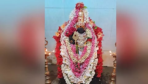 சிறப்பு அலங்காரத்தில் அருள்பாலித்த, கோப்பணம்பாளையம் பரமேஸ்வரர் ஆலயத்தில் உள்ள பாலமுருகன்.