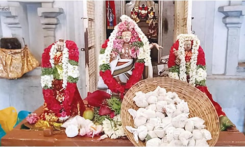 புத்ர பாக்கியம் அருளும் ஸ்ரீநவநீதகிருஷ்ணன்