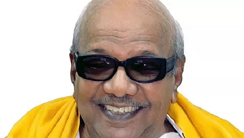 பம்மல் மண்டல அலுவலகம் முன்பு கருணாநிதி முழு உருவ வெண்கல சிலை- மாநகராட்சி மன்ற கூட்டத்தில் தீர்மானம்