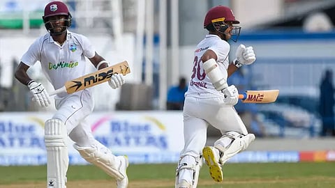 2வது டெஸ்ட் போட்டி- 2ம் நாள் ஆட்ட நேர முடிவில் வெஸ்ட் இண்டீஸ் 86/1