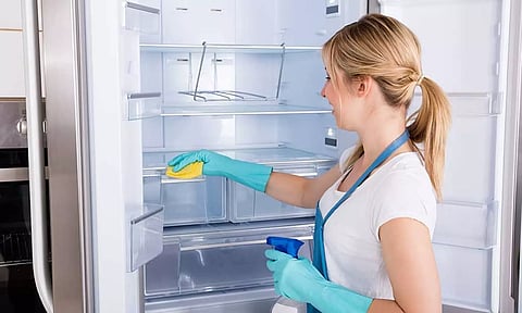 பிரிட்ஜை பாதுகாப்பான முறையில் பராமரிக்க பெண்களுக்கு யோசனைகள்...