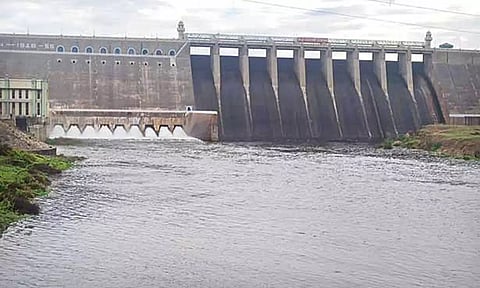 பவானிசாகர் அணைக்கு 2,594 கனஅடியாக நீர்வரத்து அதிகரிப்பு