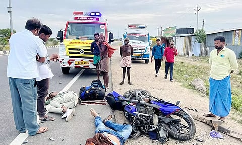 திருமங்கலம் அருகே விபத்து- ஓட்டல் தொழிலாளர்கள் 2 பேர் பலி