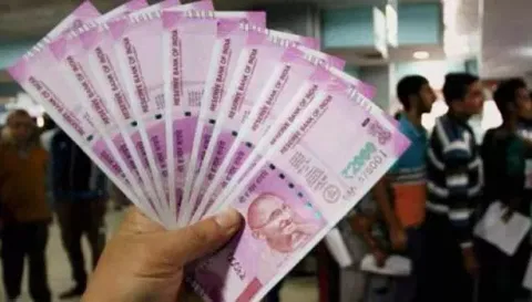2000 ரூபாய் நோட்டுகளை மாற்ற கூடுதல் கால அவகாசம் உண்டா? - மத்திய அரசு விளக்கம்