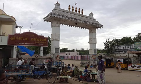 அருள் தந்து காக்கும் அன்னை சேலம் கோட்டை மாரியம்மன்