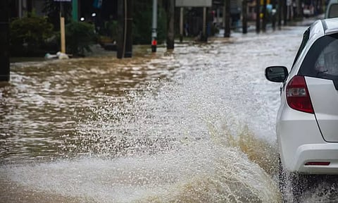 மழை காலங்களில் கார் மைலேஜ்-ஐ அதிகப்படுத்த சூப்பர் டிப்ஸ்..!