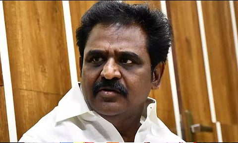 பல்கலைக் கழக செயல்பாட்டில் கவர்னர் தலையீடு: அரசியல் தொடர்புடைய அமைப்புகளில் மாணவர்கள் சேரக்கூடாது என்பதா? தி.மு.க. கண்டனம்