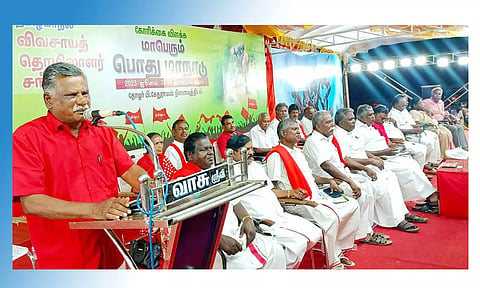 விவசாய தொழிலாளர் சங்க மாநாடு நிறைவு விழாவில் சி.பி.ஐ. மாநில செயலாளர் முத்தரசன் பேசினார்.