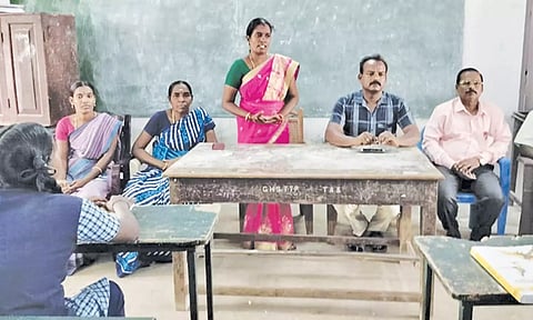 வளர் இளம் பருவத்தினருக்கான விழிப்புணர்வு நிகழ்ச்சி.