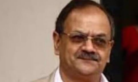 சுயமரியாதையில் சமரசம் செய்து கொள்ள விரும்பவில்லை: நீதிமன்றத்திலேயே ராஜினாமாவை அறிவித்த நீதிபதி