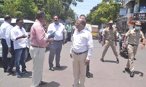 ஜனாதிபதி வருகையொட்டி இன்று போலீசார் இறுதி ஒத்திகை நடத்தினர். இதில் தலைமைச் செயலாளர் கலெக்டர் உட்பட பல அதிகாரிகள் கலந்து கொண்டனர்.