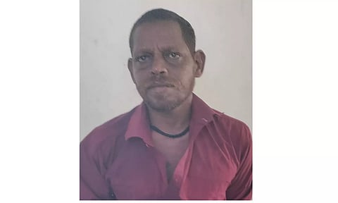 வேலை செய்த கூலியை கேட்ட நபரை பீர் பாட்டிலால் குத்திய நபர் கைது