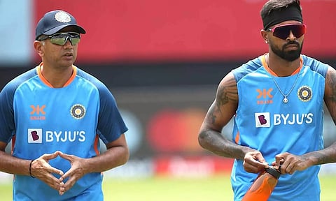 ஹர்திக் பாண்ட்யாவை டிராவிட் கண்டுகொள்ளவில்லை- முன்னாள் இந்திய வீரர் பரபரப்பு குற்றச்சாட்டு