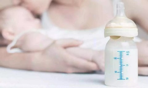கோவை அரசு ஆஸ்பத்திரி தாய்ப்பால் வங்கிக்கு இந்த ஆண்டு 1,280 லிட்டர் தாய்ப்பால் தானம்